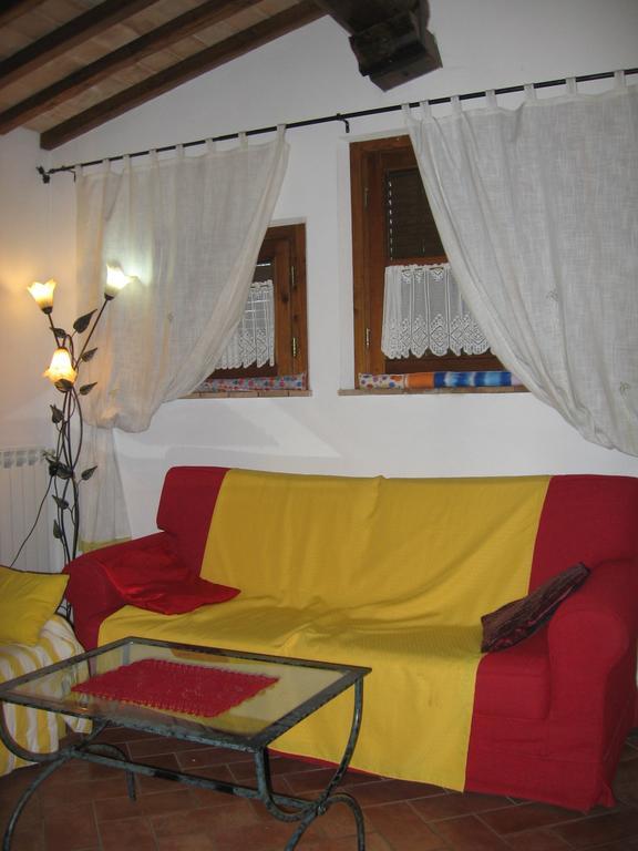 La Capanna Di Sovestro Hotel San Gimignano Eksteriør billede