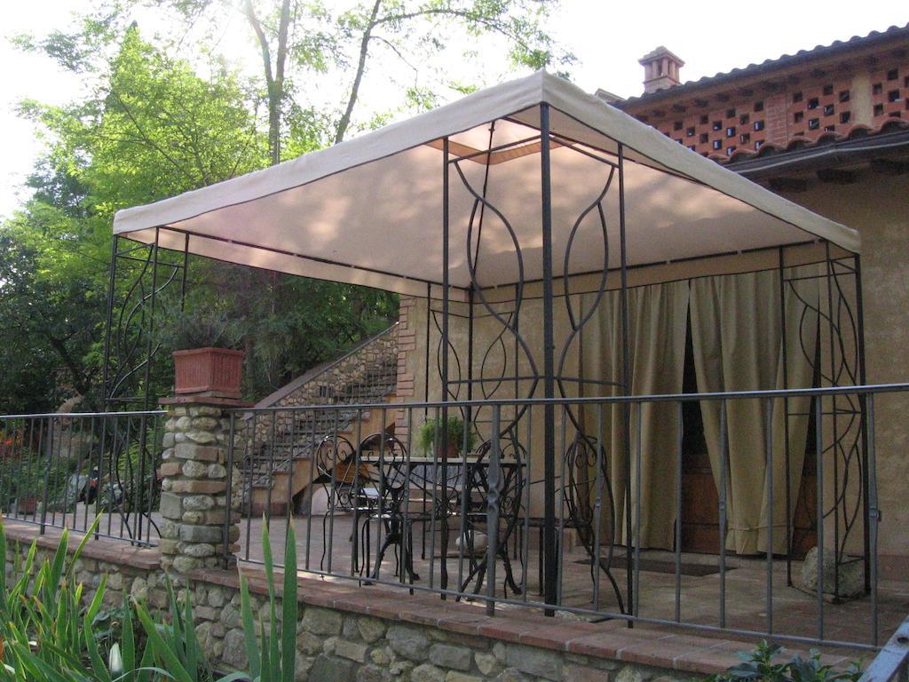 La Capanna Di Sovestro Hotel San Gimignano Værelse billede